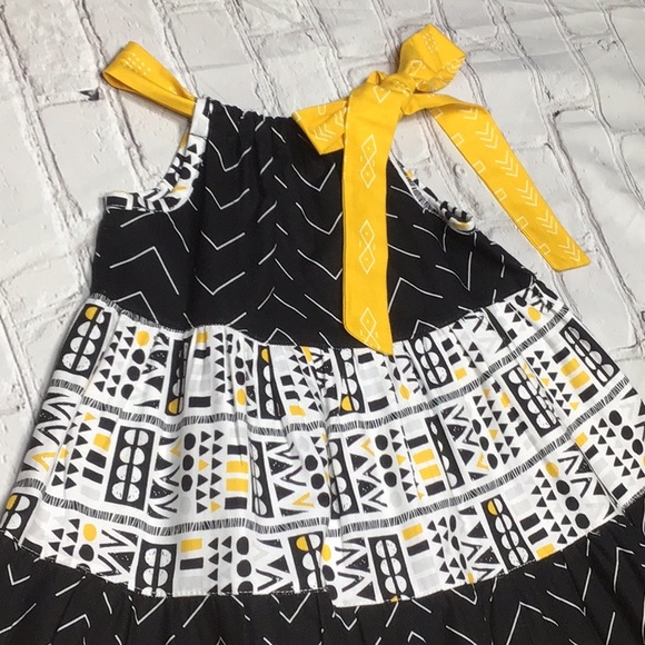 Beautiful Hand Made Pillow Case Dress 3-4t - Picture 4 of 4